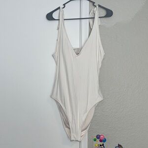 Shade & Shore Cream One Piece Swimsuit Large